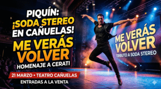 Hernán Piquín bailando en el show Me verás volver, tributo a Soda Stereo en el Teatro de Cañuelas.